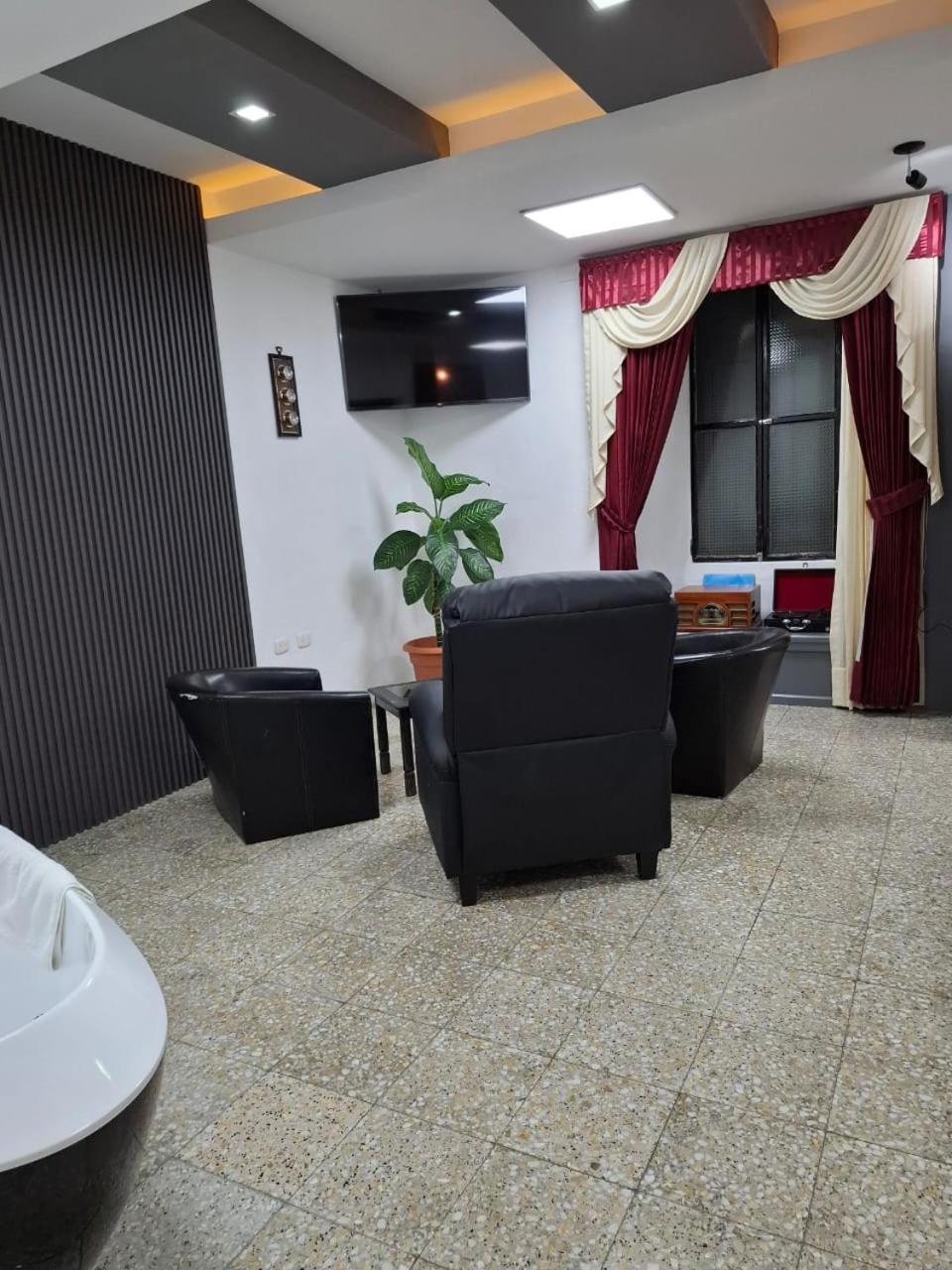 Hotel Vintage "Rialto" Quetzaltenango ภายนอก รูปภาพ